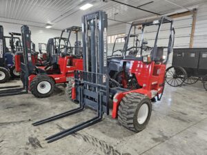 Moffett m55 | Loadmac Truck Mounted Forklifts Moffett M55 truck-mounted forklift showcasing its robust design and efficiency compared to Loadmac 855 alternatives.