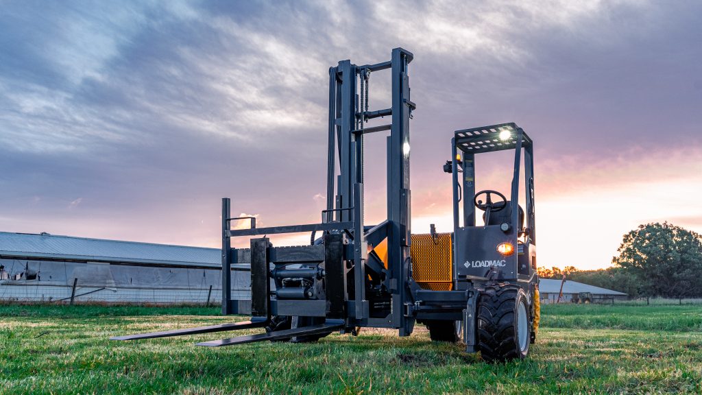 GoLoadMac 855 4-Way truck mounted forklift exterior product image in Spencerville, Indiana.